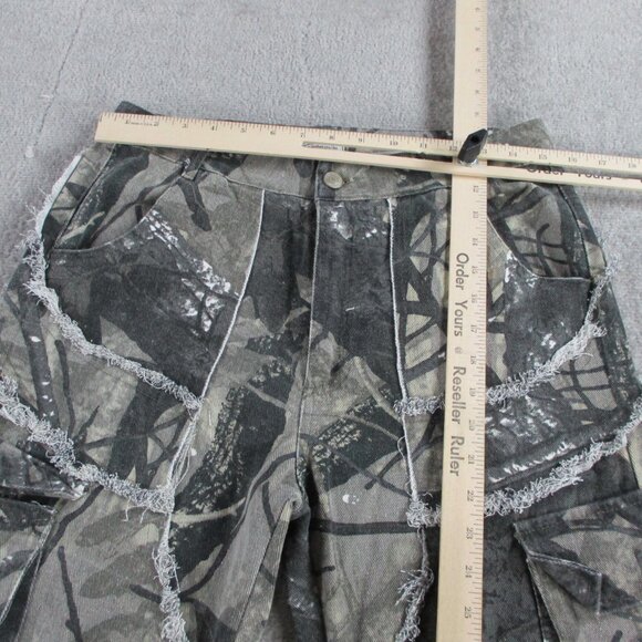 KGYA Camo Pants Womens Small Boyfriend Cargo Y2K Baggy Utility AOP Straight Leg - Picture 6 of 13